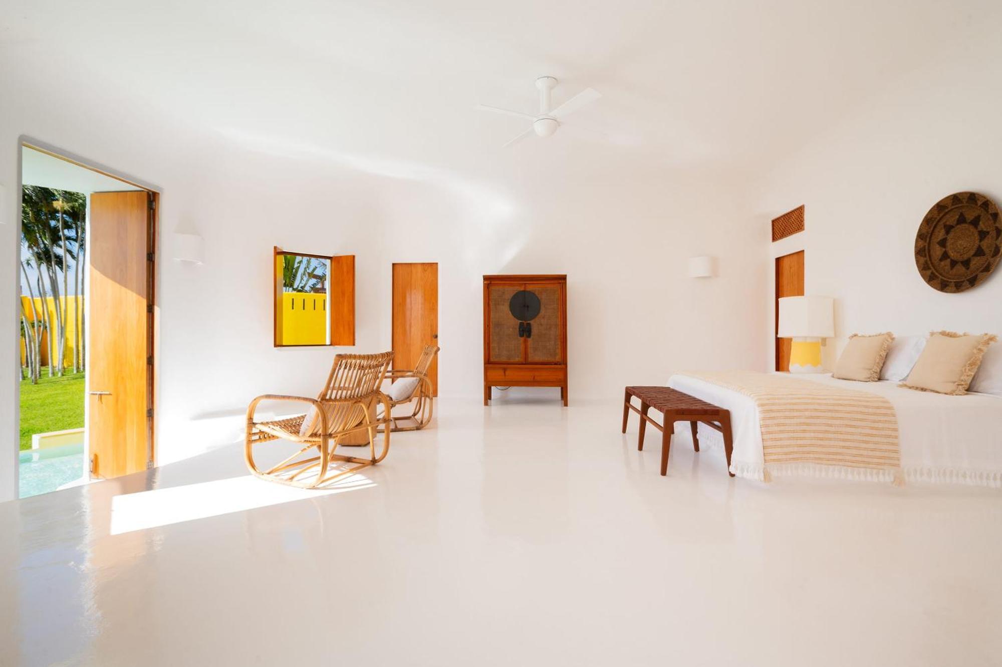 Sol De Oriente In Careyes Hotel Exterior photo
