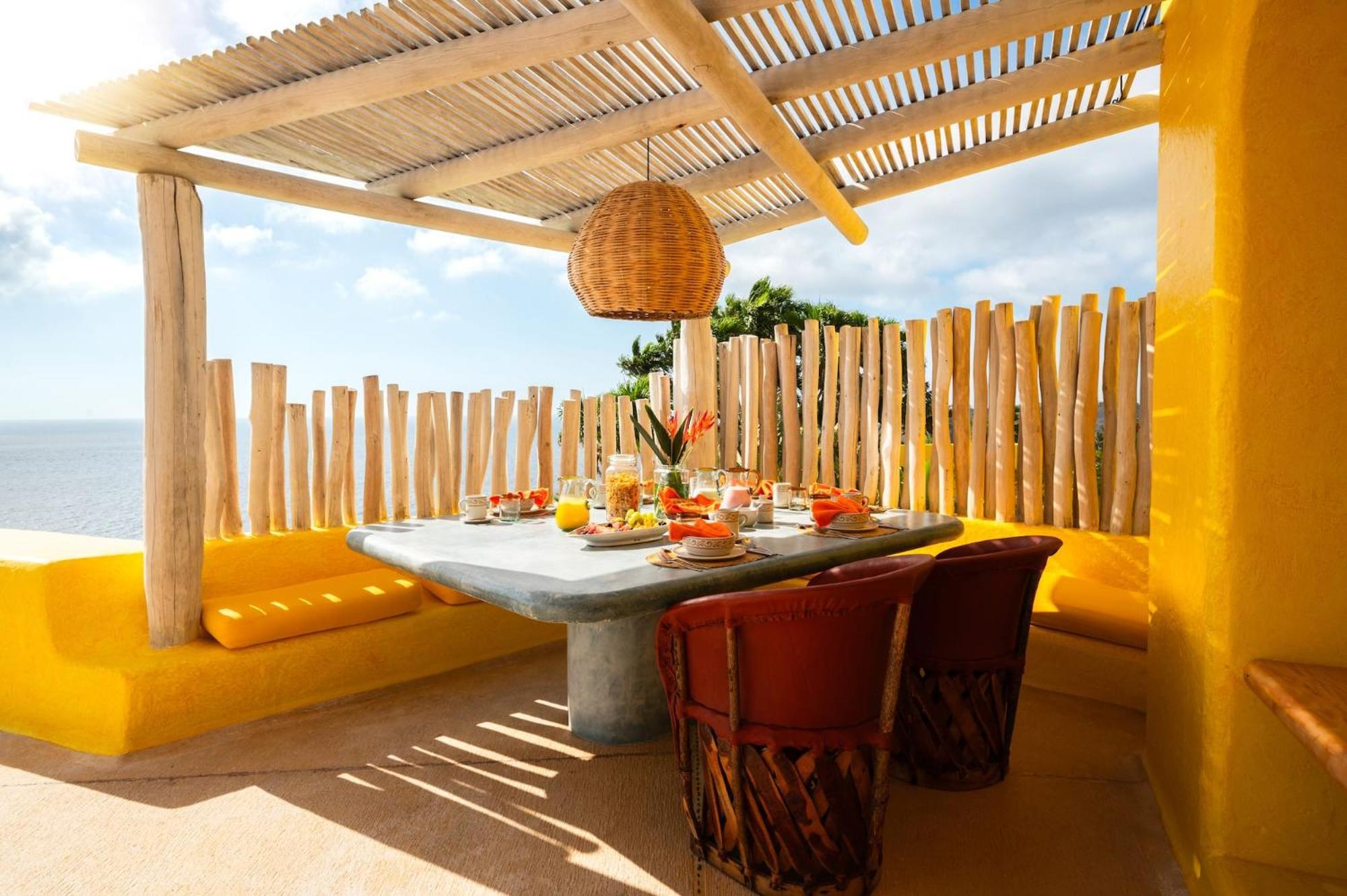 Sol De Oriente In Careyes Hotel Exterior photo